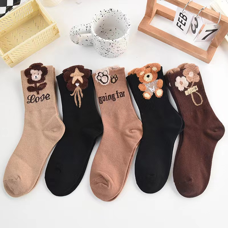 秋冬新款小熊羽毛纱立体小花袜百搭长筒饰品袜韩版女袜中筒袜ins