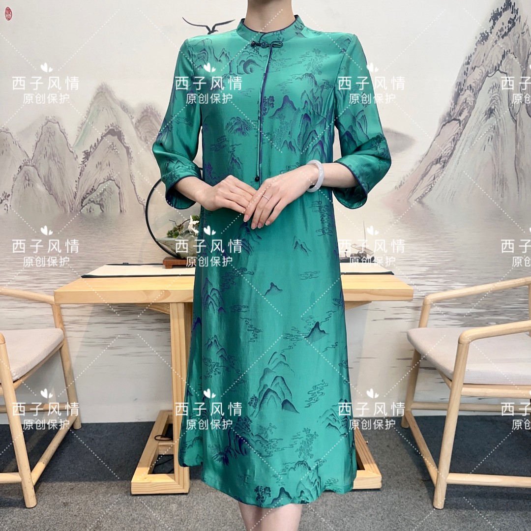 萍    高定千里江山图重工改良旗袍