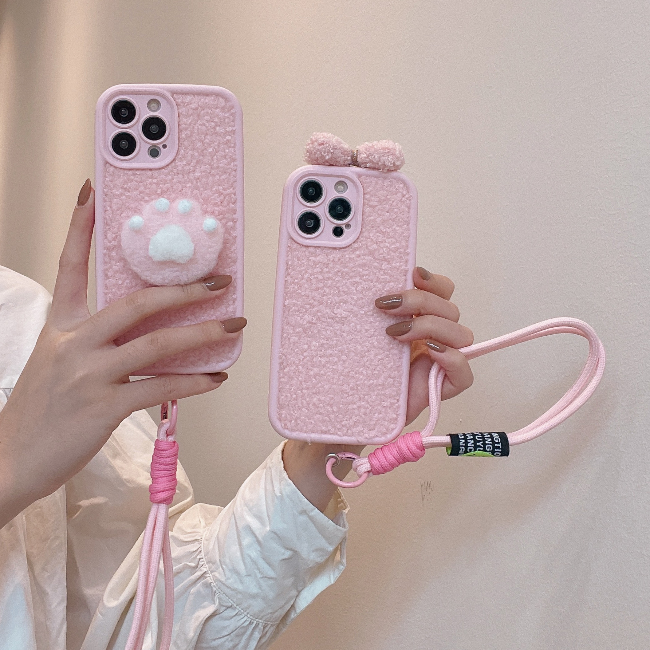 秋冬新款粉色泰迪毛绒适用iPhone15promax精孔苹果14全包软壳女款