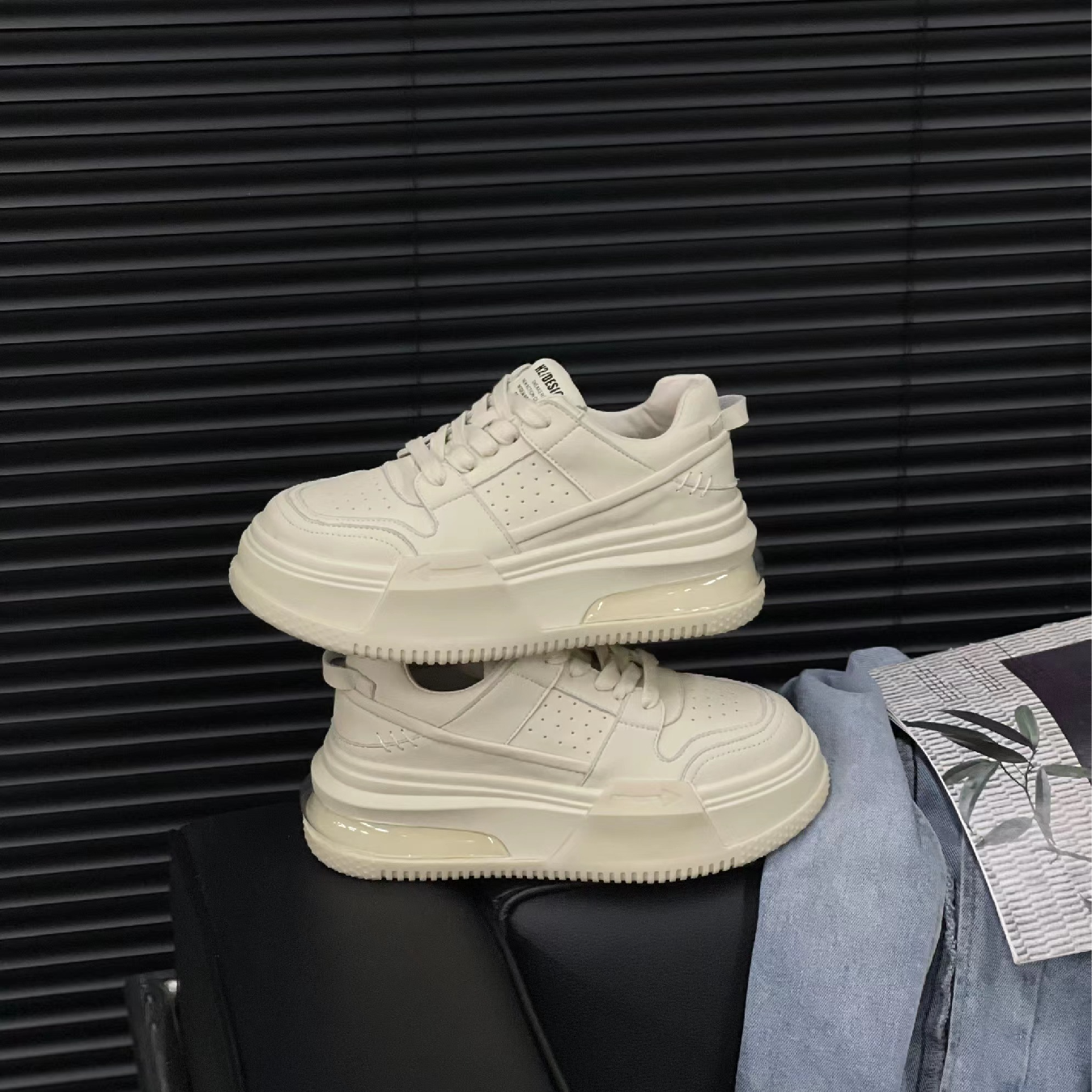 S80002女款芝士奶盖气囊大白鞋