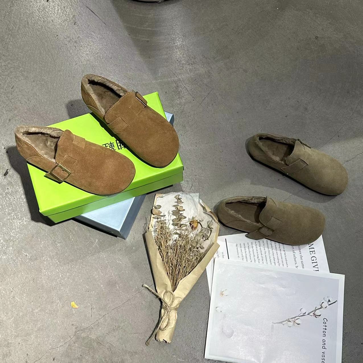 【叶子服饰】冬季新品时尚加绒保暖女鞋Y1