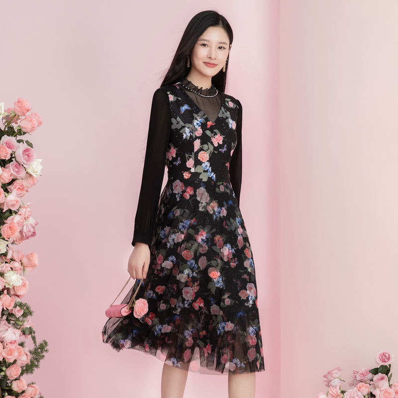 珂莱蒂尔商场同款印花连衣裙女中长款长袖优雅裙子KF08539W0