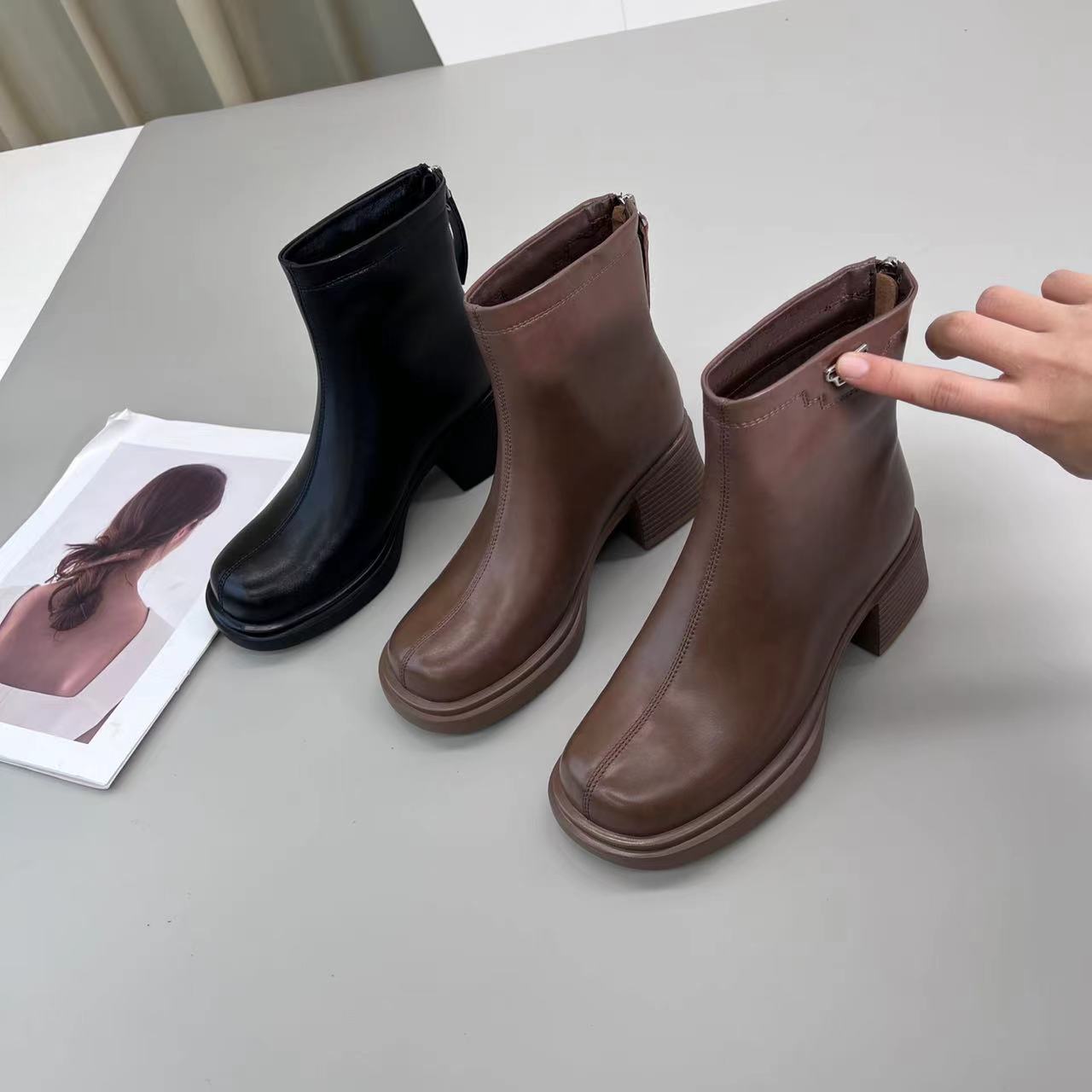 冬季新款时尚女士休闲百搭黑色真皮粗跟防滑瘦瘦靴 X检 7786