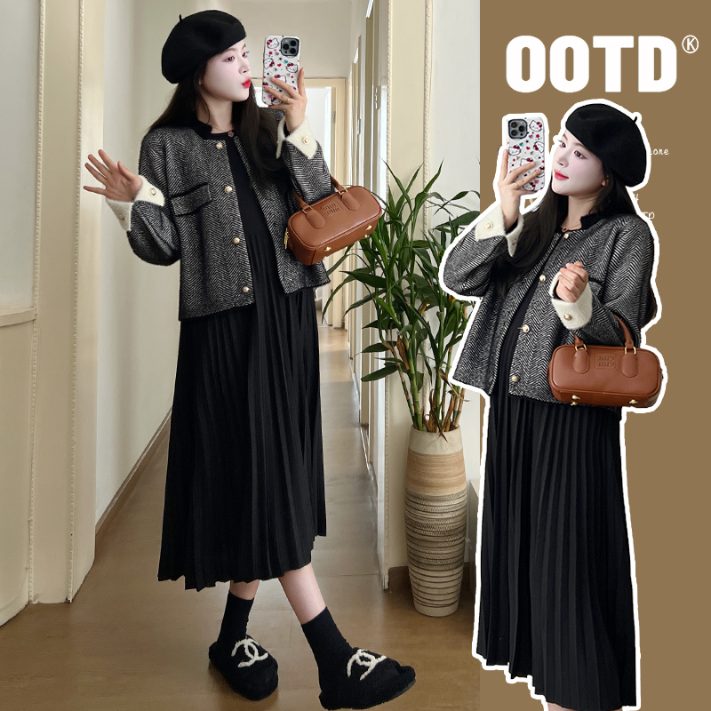 【昕昕家】孕妇秋冬套装韩版时尚宽松水貂绒外套+打底两件套连衣裙