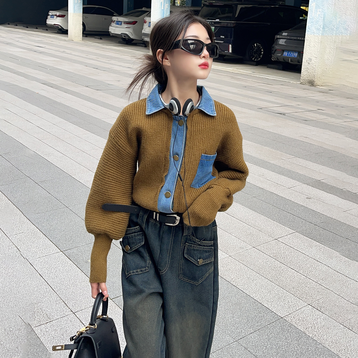 女童秋冬款外套2023新款儿童女孩针织开衫冬装大童洋气宽松毛衣潮