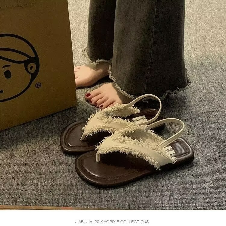 2023夏款流苏夹趾凉鞋女复古百搭一脚蹬平底罗马鞋人字半托配裙子