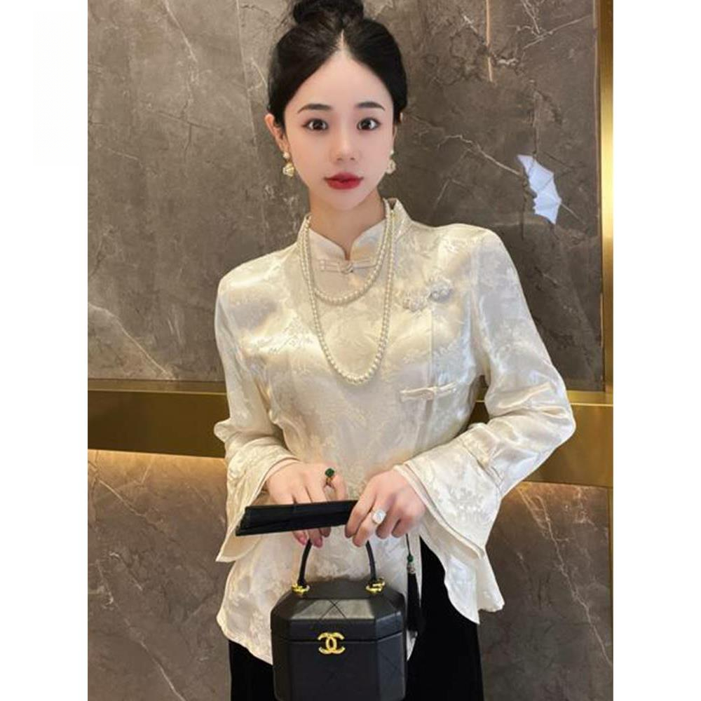 新中式女装2024春装新款上衣高级感国风复古盘扣小衫白色提花衬衫