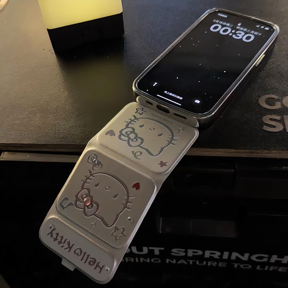 ins银色线条kt猫磁吸创意适用iPhone15promax手机壳可爱14/13卡通