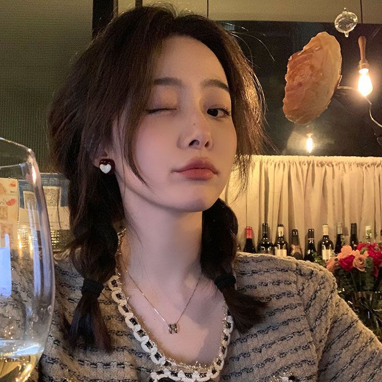 红色爱心耳钉气质高级感耳环简约甜美精致耳饰2023年新款潮圣诞节