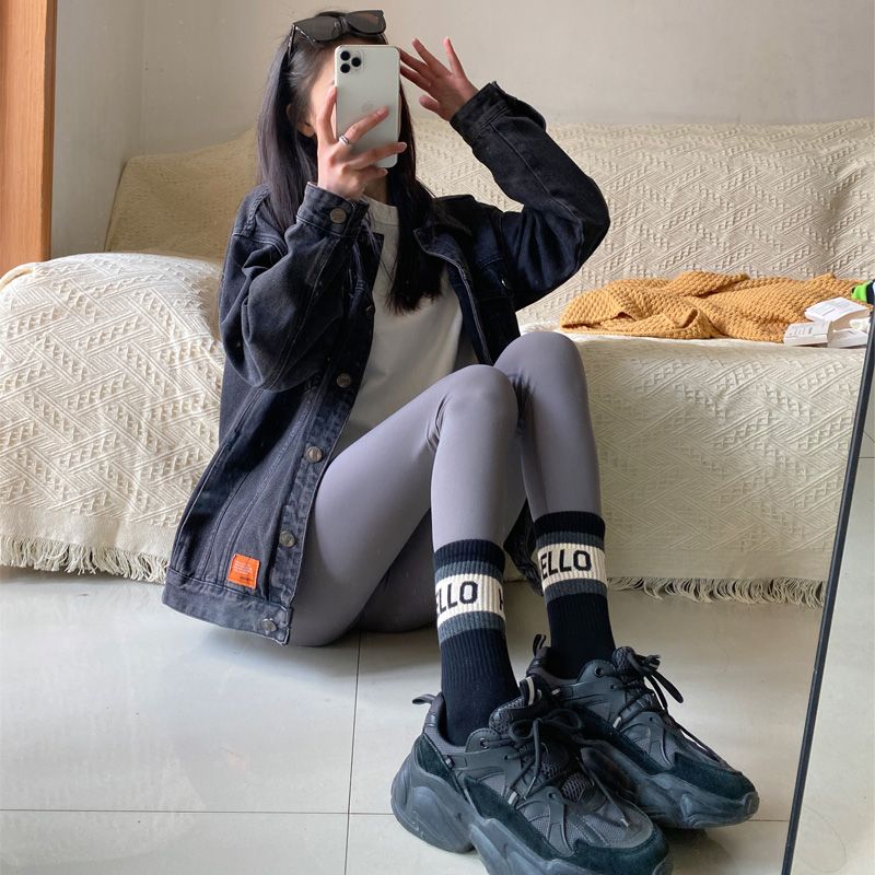 2023新款搭配鲨鱼裤袜子女秋冬纯棉中筒袜潮网红街头长袜外穿长筒