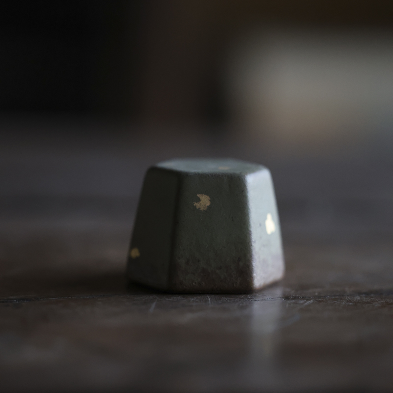 【小田甄陶】青苔点金六方盖置陶瓷家用手工复古创意茶道茶具配件