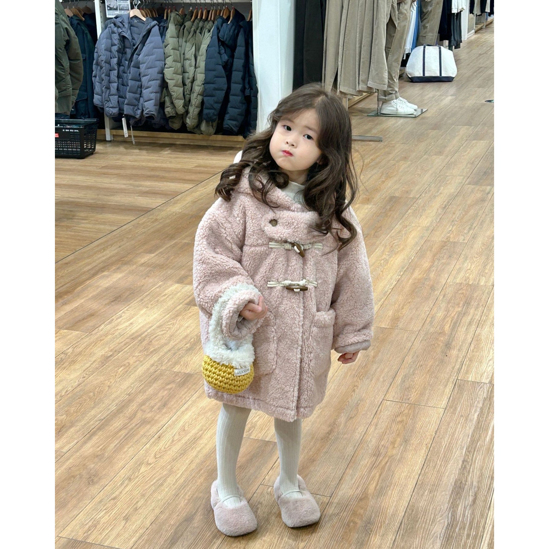 韩版童装女童厚款夹棉加厚毛毛外套2023冬女宝带帽中长款大衣棉服