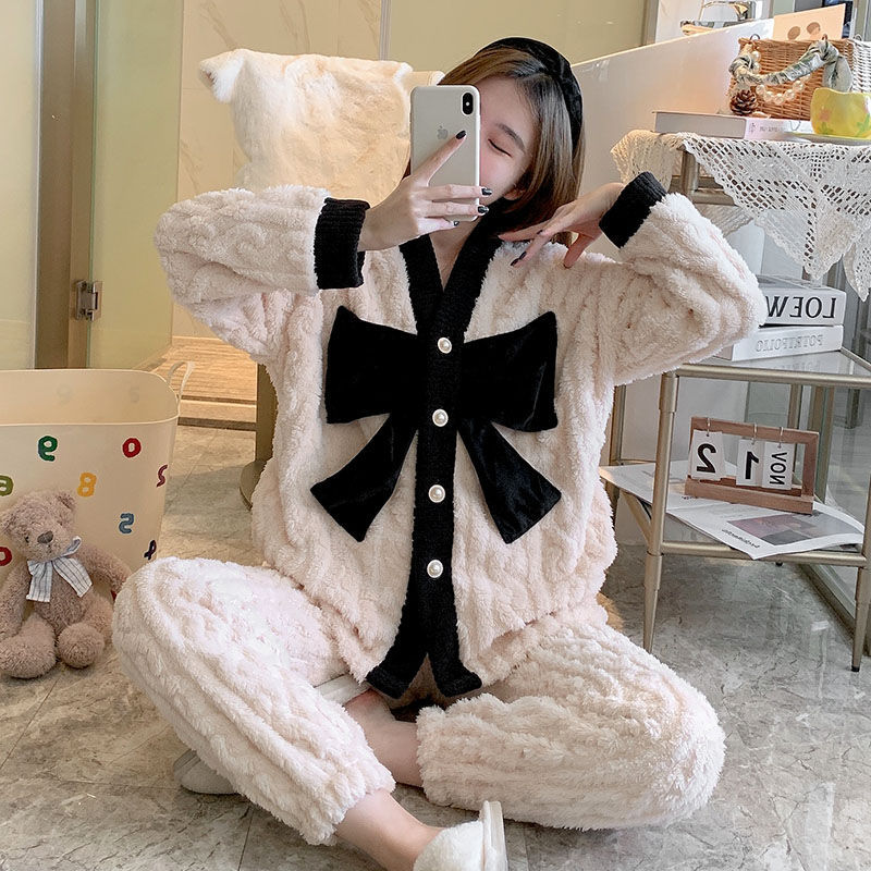 睡衣女秋冬季2022年新款珊瑚绒加绒加厚冬天法兰绒冬天家居服套装