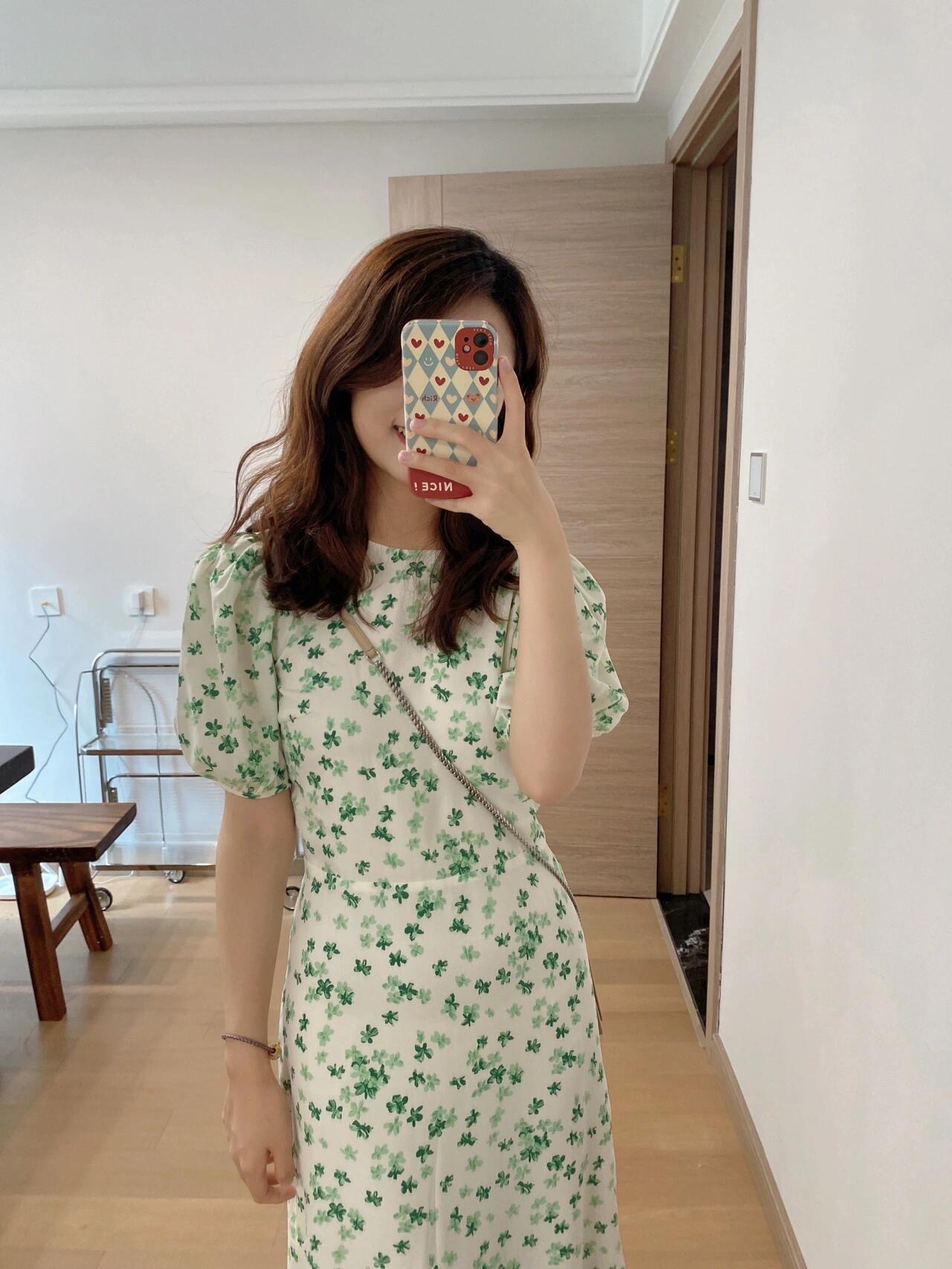 温柔风法式碎花连衣裙港味复古chic裙子夏季长裙2023新款女高级感