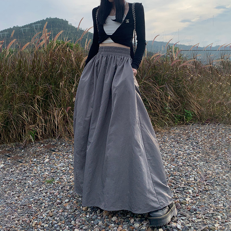 卡扎琳2023秋冬新款灰色休闲半身裙中长款学院风小众宽松学生百搭