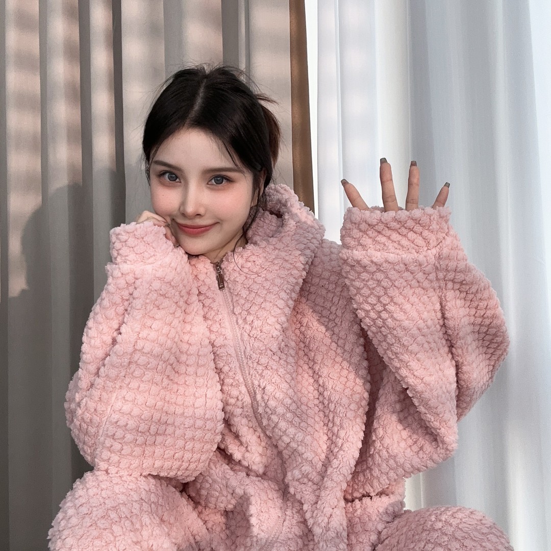 冬季新款睡衣加绒加厚卡通玩偶连帽时尚套装家居服