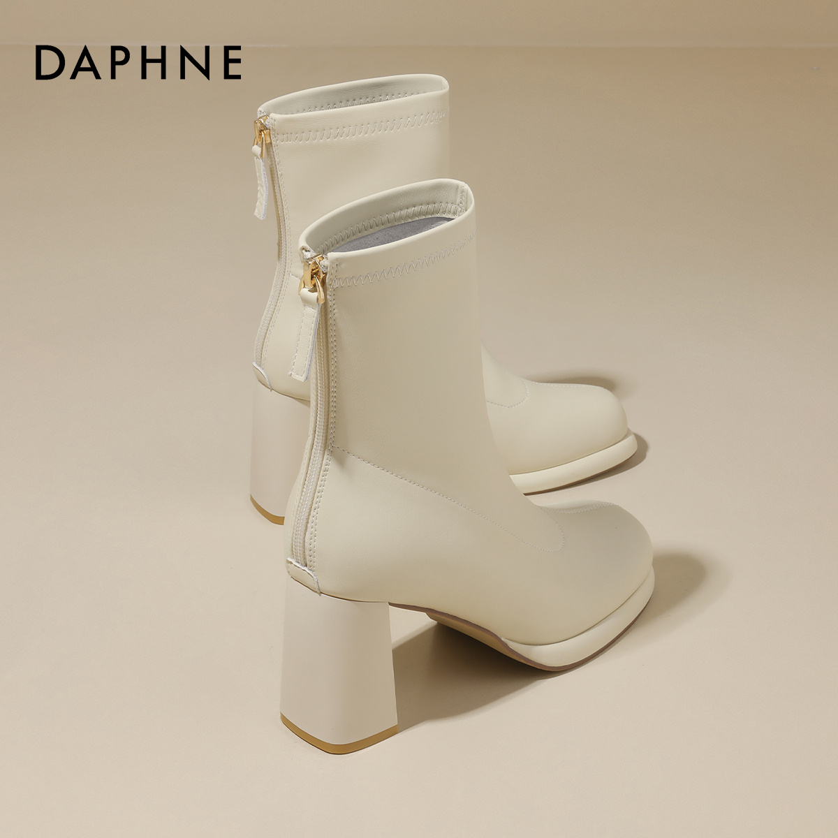 达芙妮超高跟白色短靴女2026新款厚底瘦瘦气质单靴配裙子百搭踝靴商品图