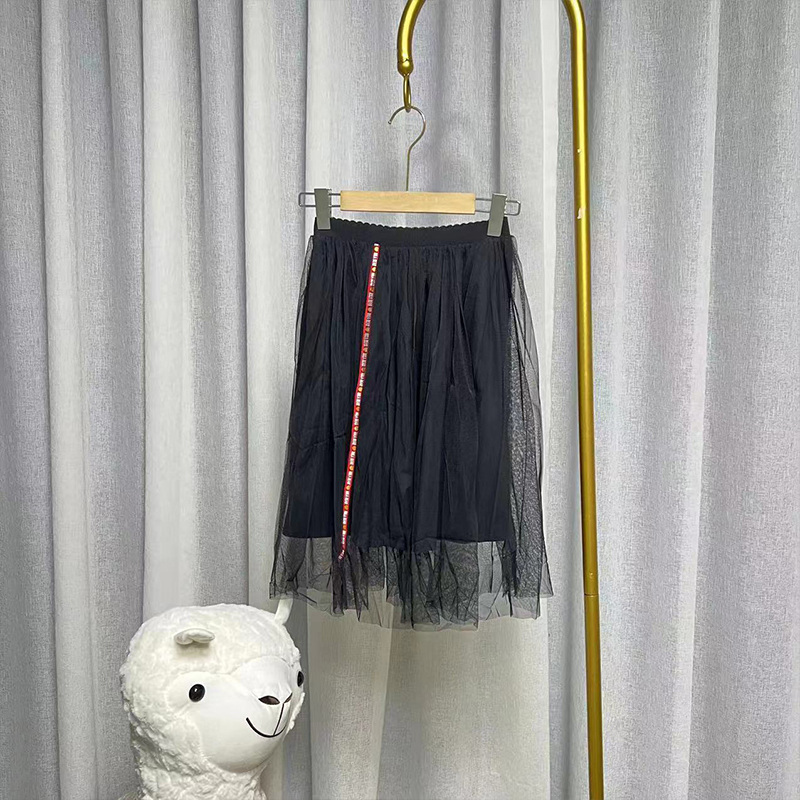 A144   品牌折扣严选夏季儿童半身纱裙 黑色 02022083B
