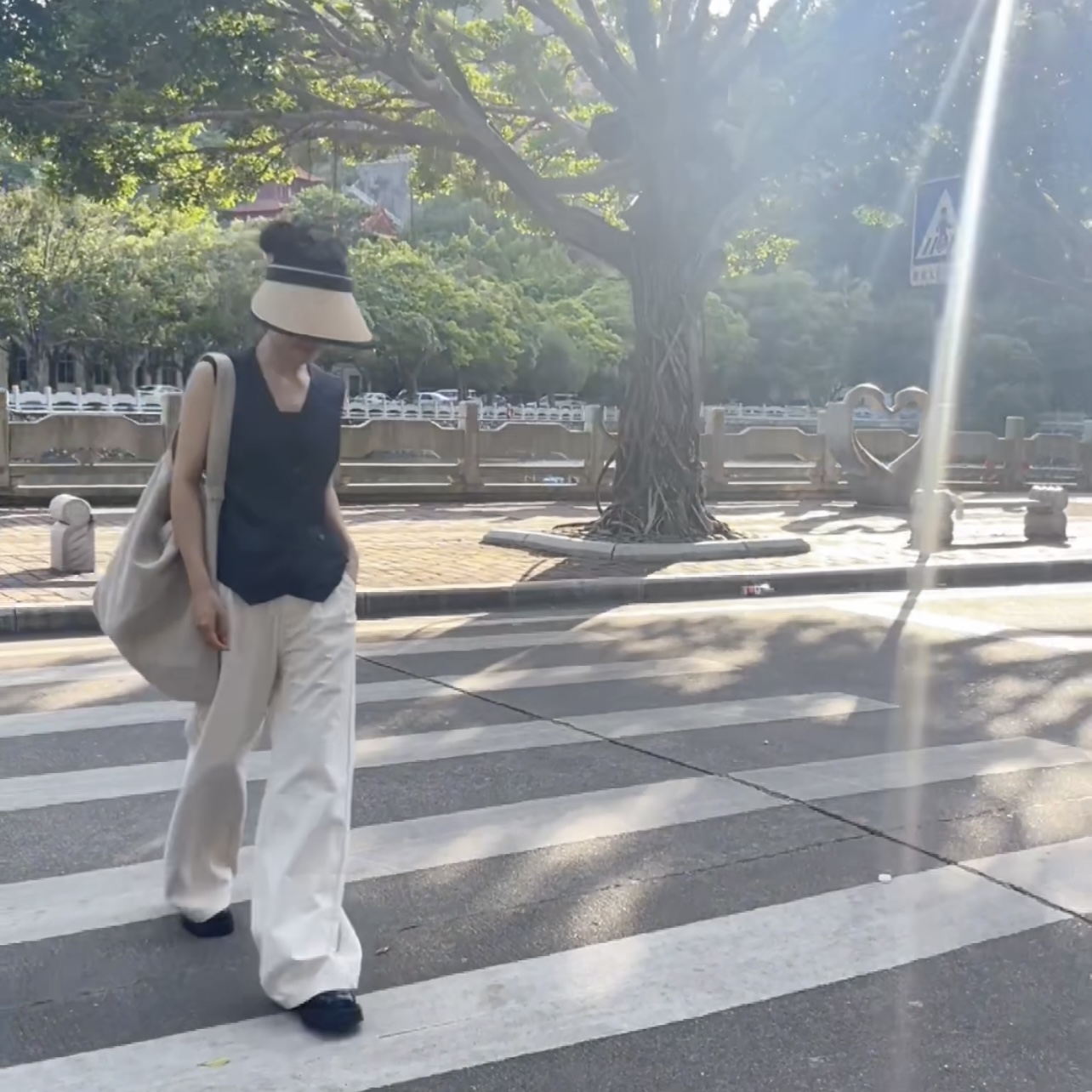 【小黑2号】背心雅奢醋酸舒适质感女上衣家居外穿显瘦