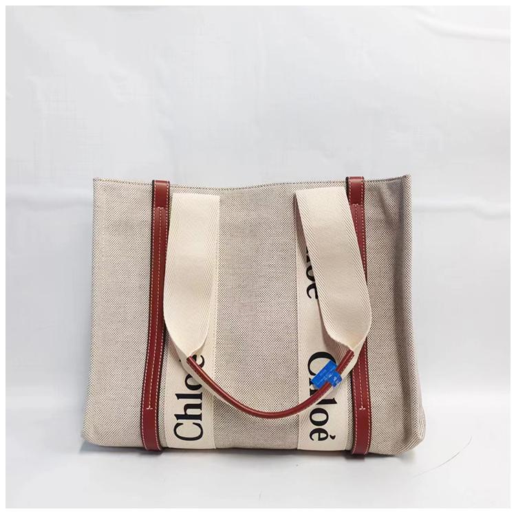 95新 BURBERRY/博柏利 安洁利田哥手提包/BK0102554