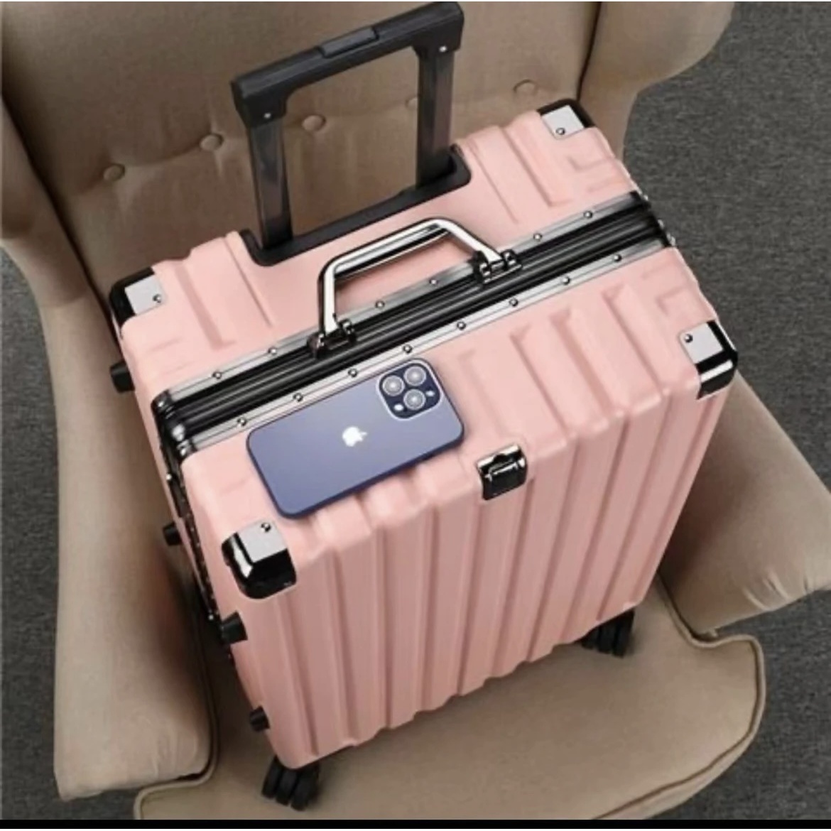 经典24寸时尚铝框密码箱女拉杆箱高颜值行李箱结实耐用大容量高档