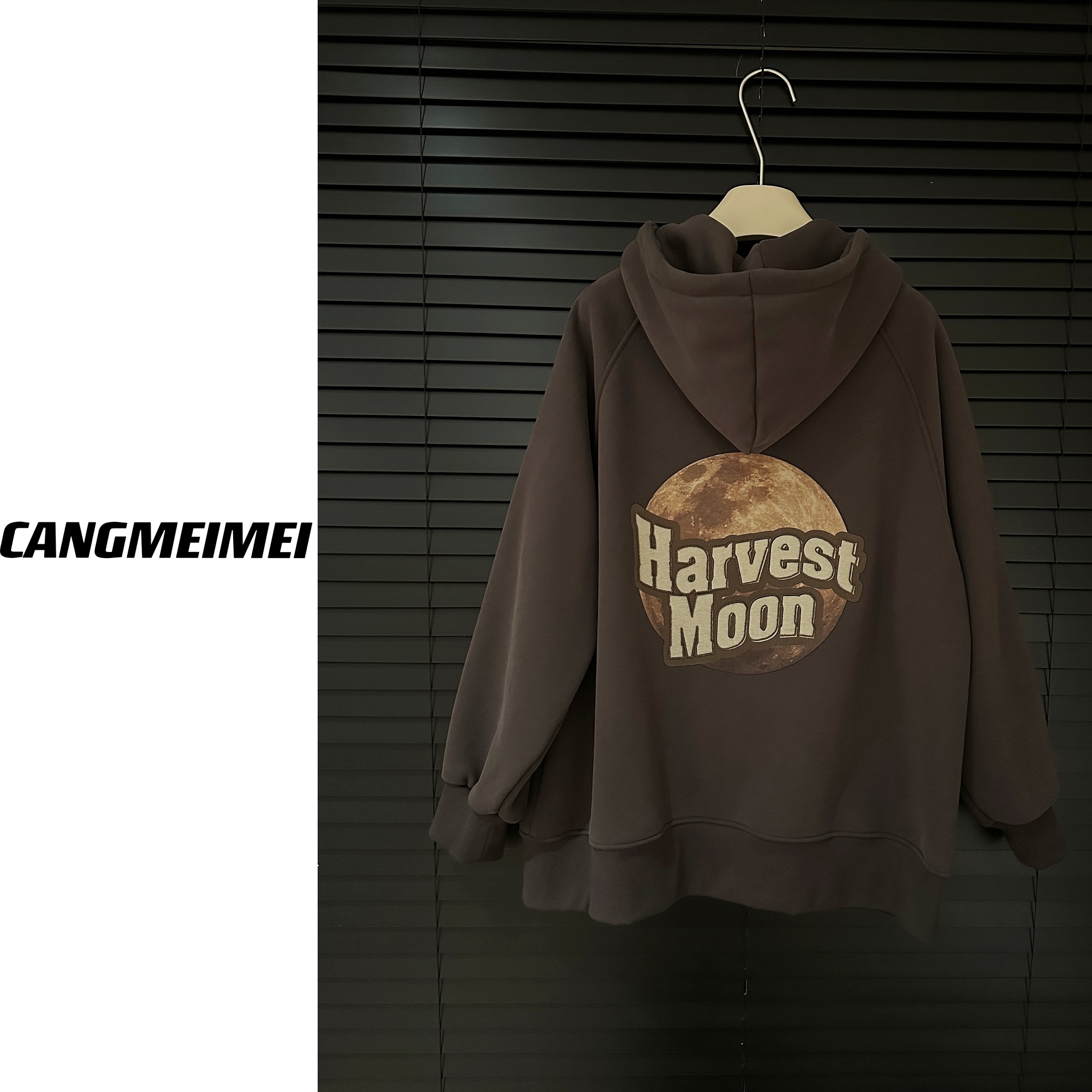 仓美美精选-拱桥刺绣月球开衫