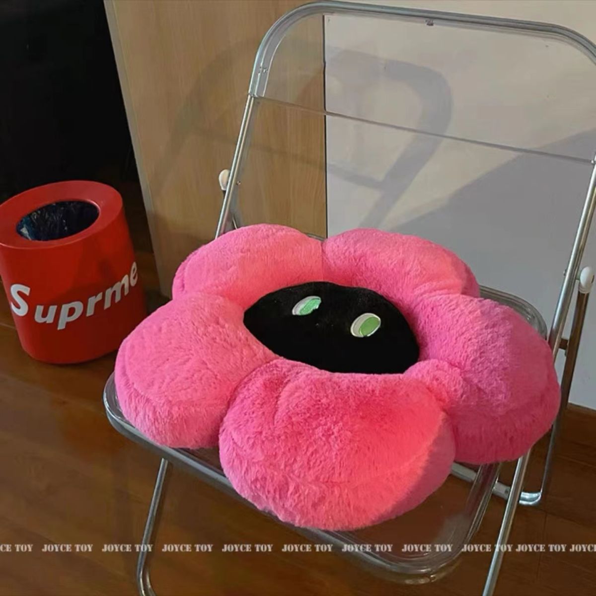 多巴胺花朵抱枕彩色毛绒可爱超软靠枕飘窗坐垫学生椅垫