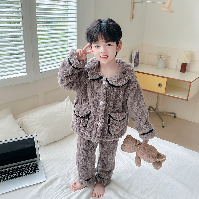 儿童秋冬法兰绒睡衣新款男童洋气开衫家居服套装珊瑚绒保暖两件套