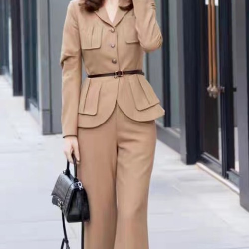 秋冬新款洋气高级感御姐小香风职业套装爆款气质高档微喇裤两件套