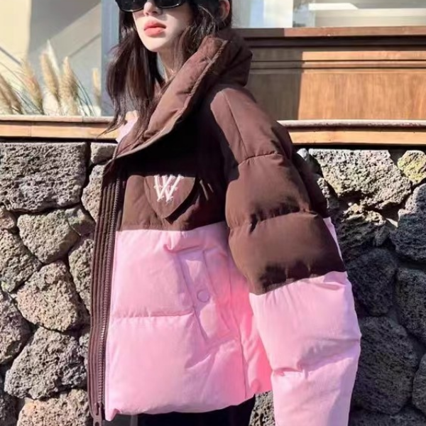 W拼色潮牌羽服女字母休闲短款上衣冬季面包服上衣