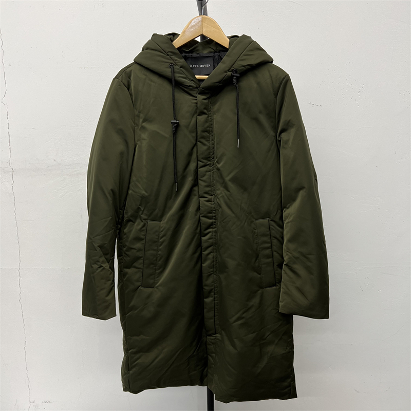 （11.10）潮牌男款军绿色连帽拉链羽绒服 84905