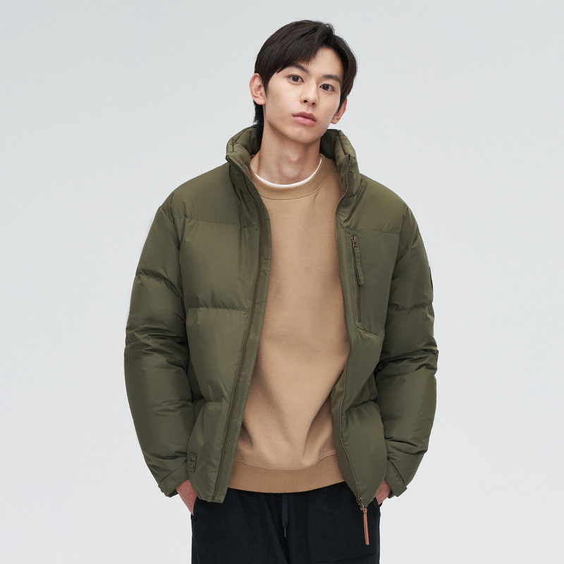 波司登新款冬季科技轻量立领防风保暖潮流轻薄羽绒服男士