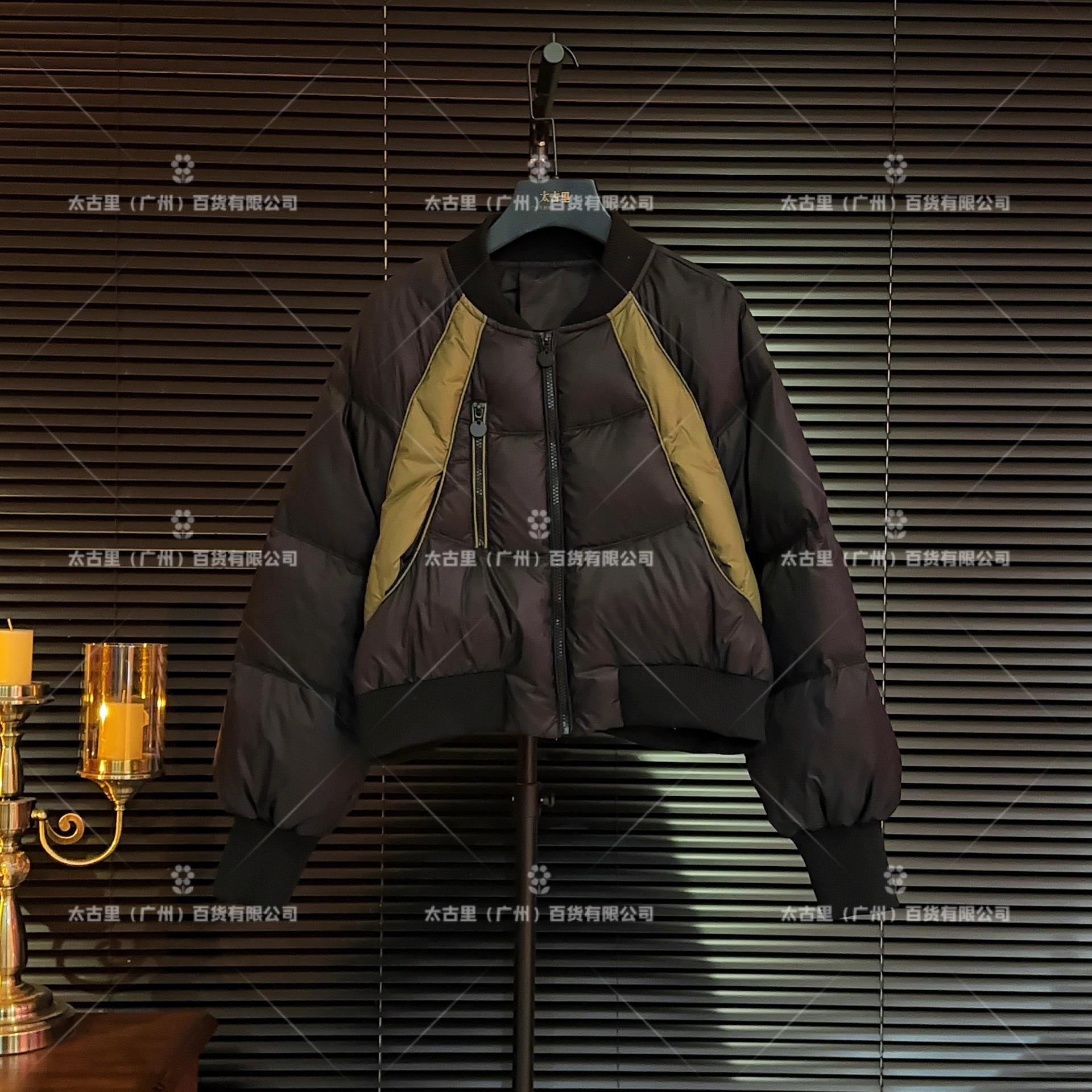 秋冬上新丨云朵系列简约拼色设计白鸭绒棒球羽绒服