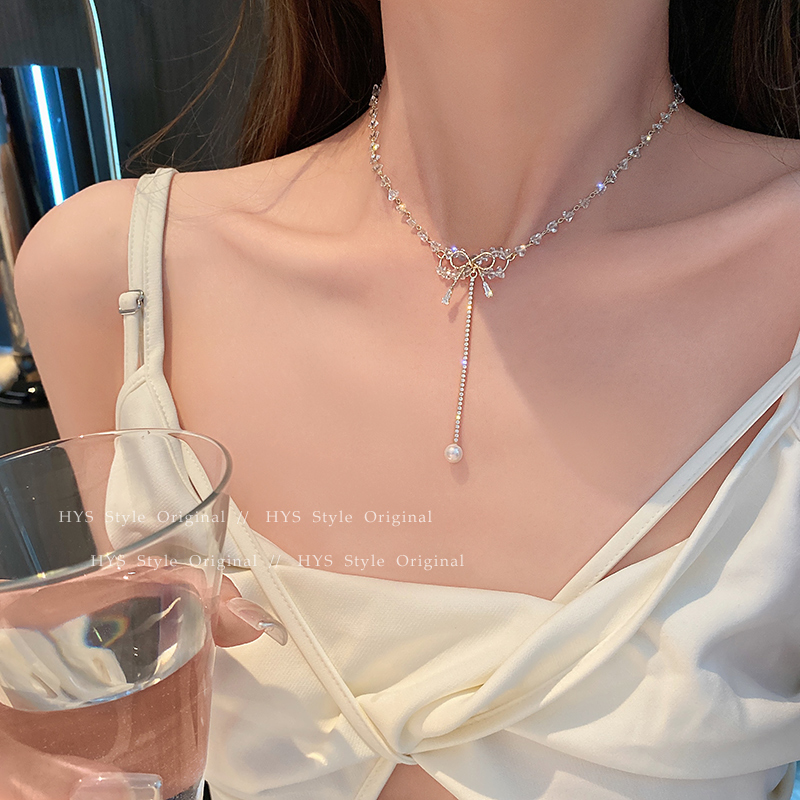 铜合金项链 蝴蝶结吊坠项链女轻奢小众设计锁骨链高级感气质颈链