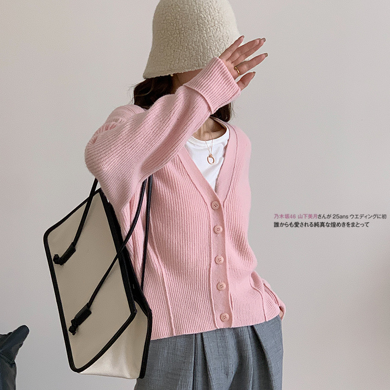 【艾文有品】洋气V领轻熟韩系元宝针羊毛开衫611