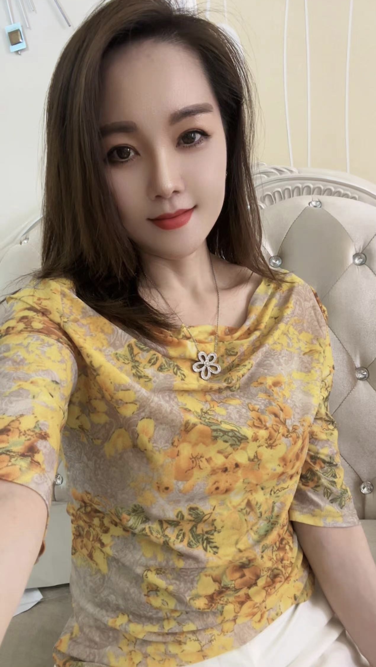 666新款黄花显白女人味堆堆领网纱上衣（柔姐推荐）