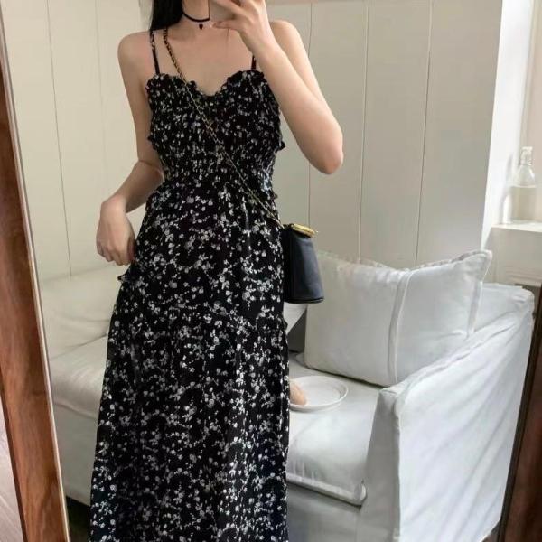 6676胡西西 法式碎花抹胸开叉气质吊带连衣裙