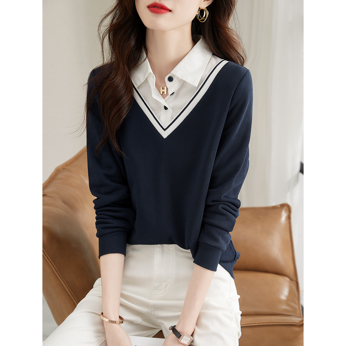 7296 时尚气质百搭假两件2023年秋冬季新款显瘦宽松减龄女式卫衣