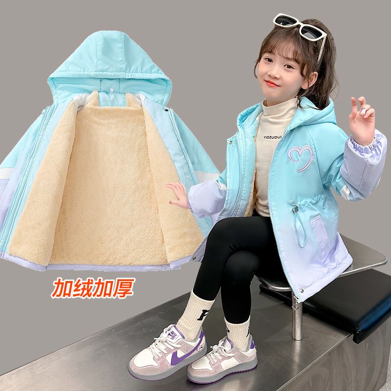 女童加绒加厚外套秋冬装2023新款6到8岁中大童洋气公主风衣冲锋衣