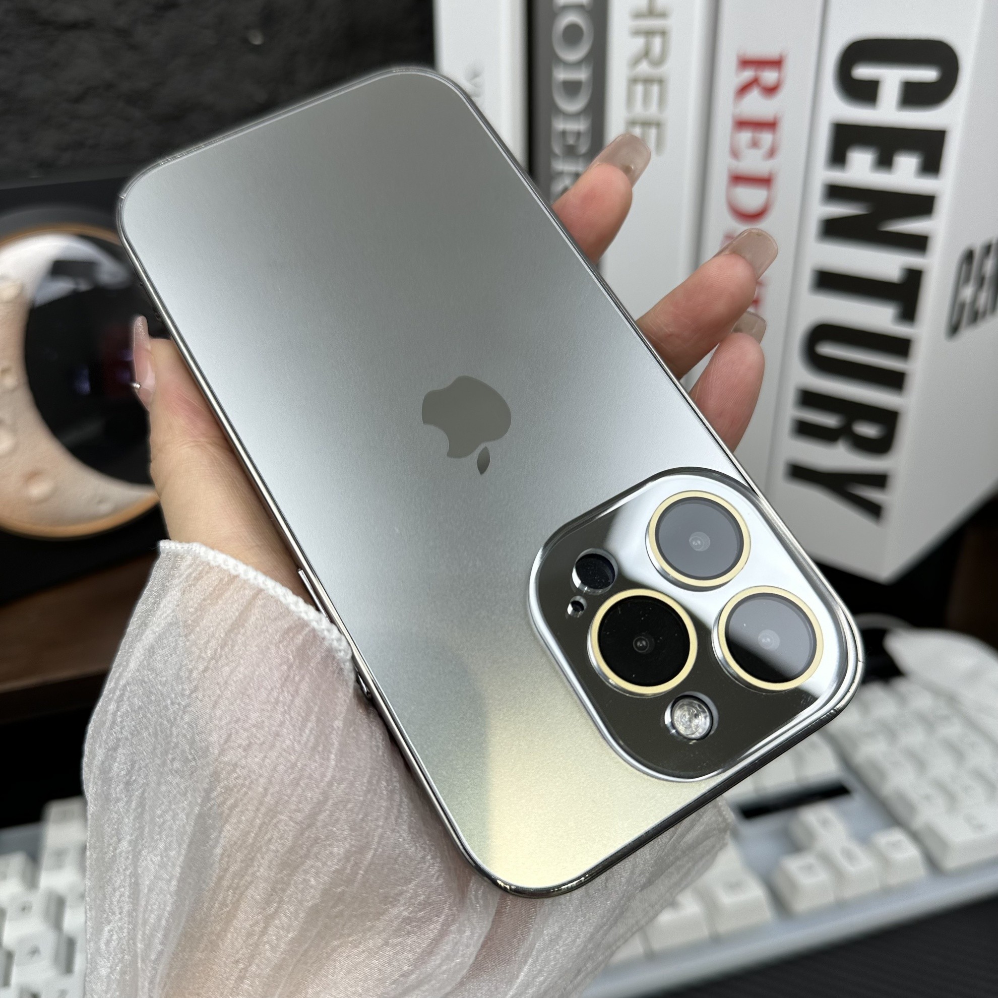 苹果14/13/12纳米AG磨砂自带镜头膜iphone14promax全包防摔手机壳