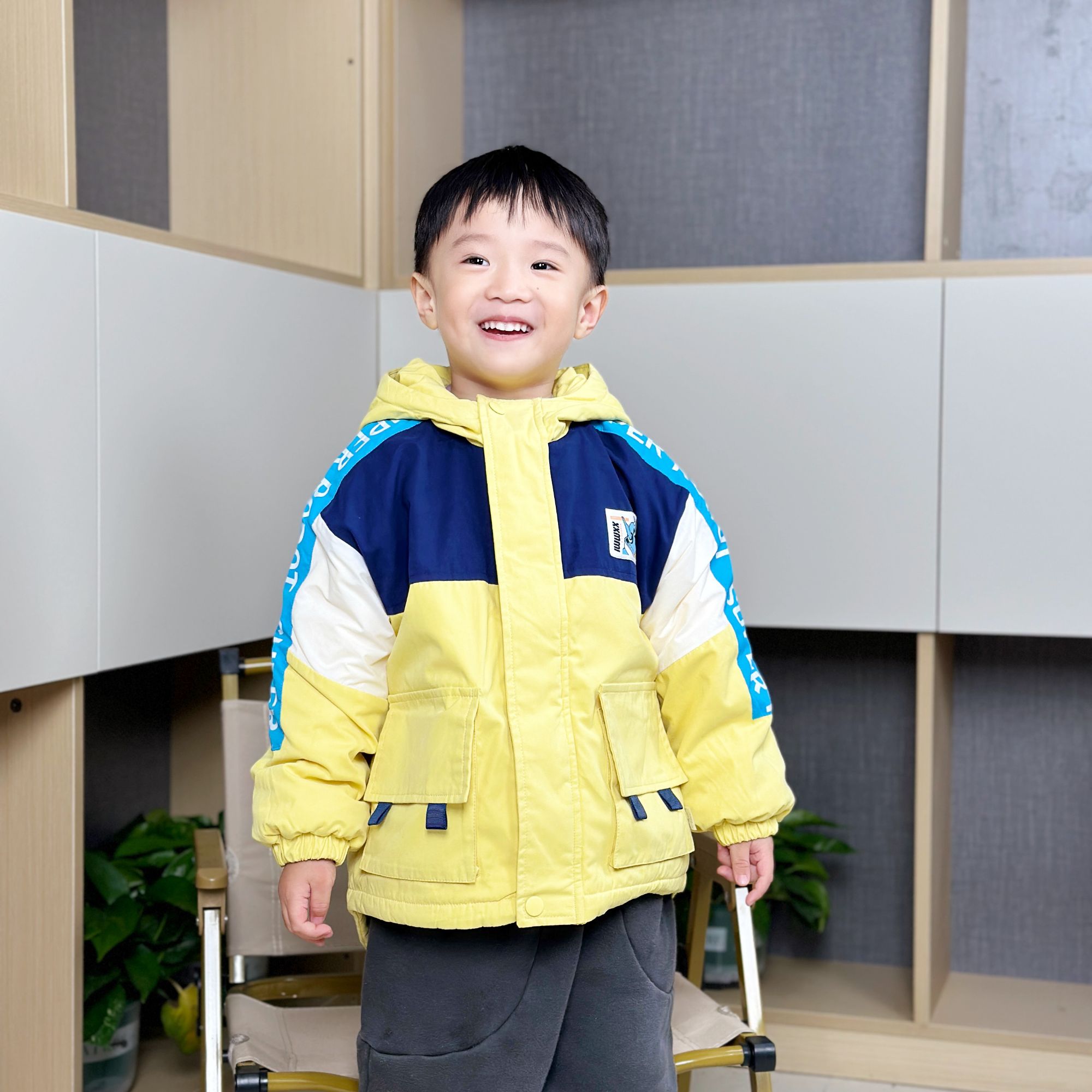 W1134男童加绒连帽外套撞色加厚保暖棉服秋冬季拼色棉中小童棉服