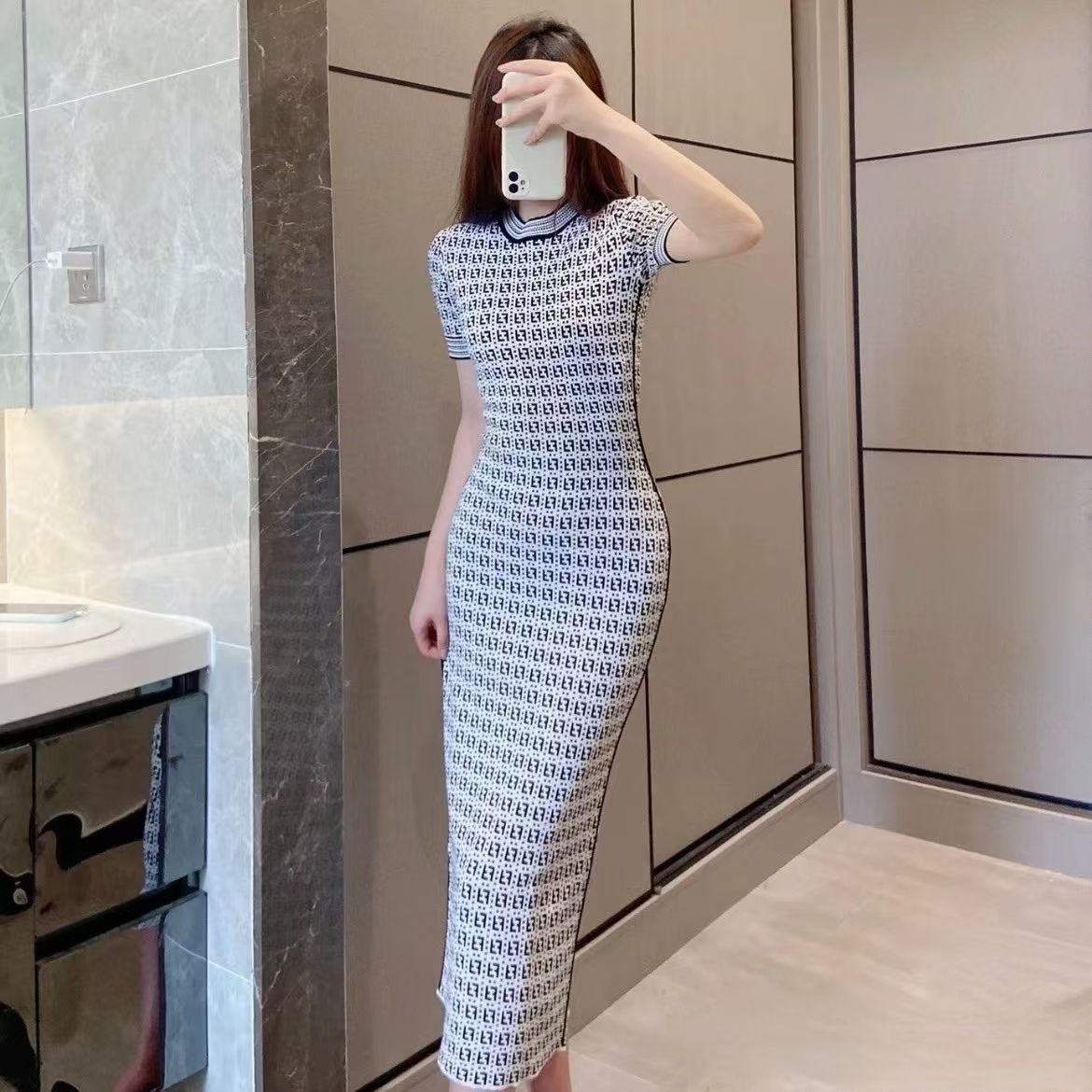 海囤/芬迪 连衣裙/38码/nu17698