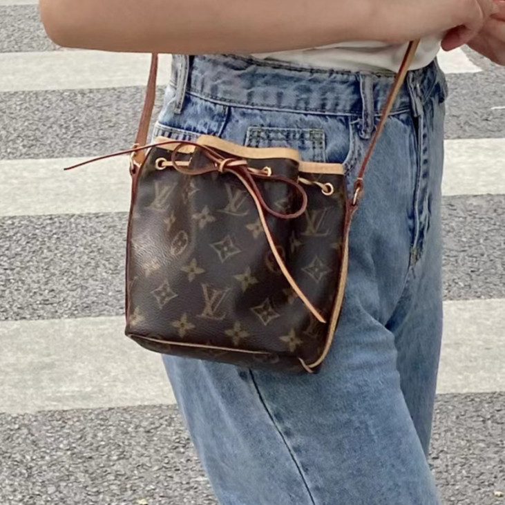 95新 LouisVuitton/路易威登   抽绳水桶包 mini 三姐妹活动