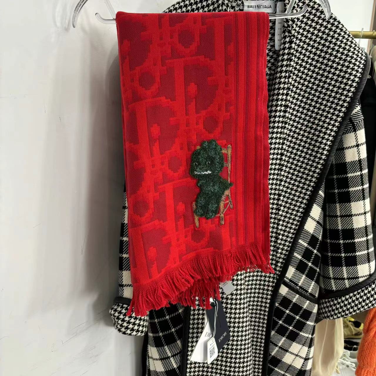 95新 Dior/迪奥 安洁利严选围巾/qk0078263