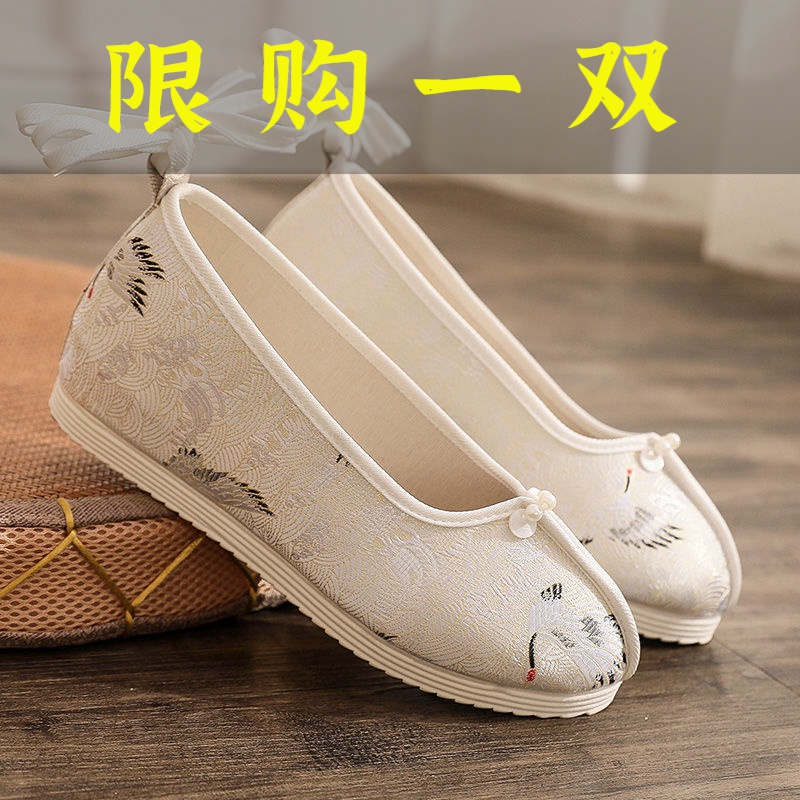 百丽纯爱女春季新款民族风绣花鞋内增高汉服鞋旗袍鞋休闲女鞋子