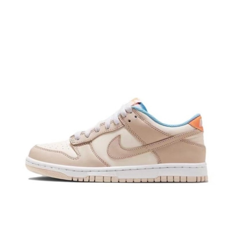 Nike/耐克Dunk Low 女款GS 时尚运动休闲板鞋 FQ6864-111