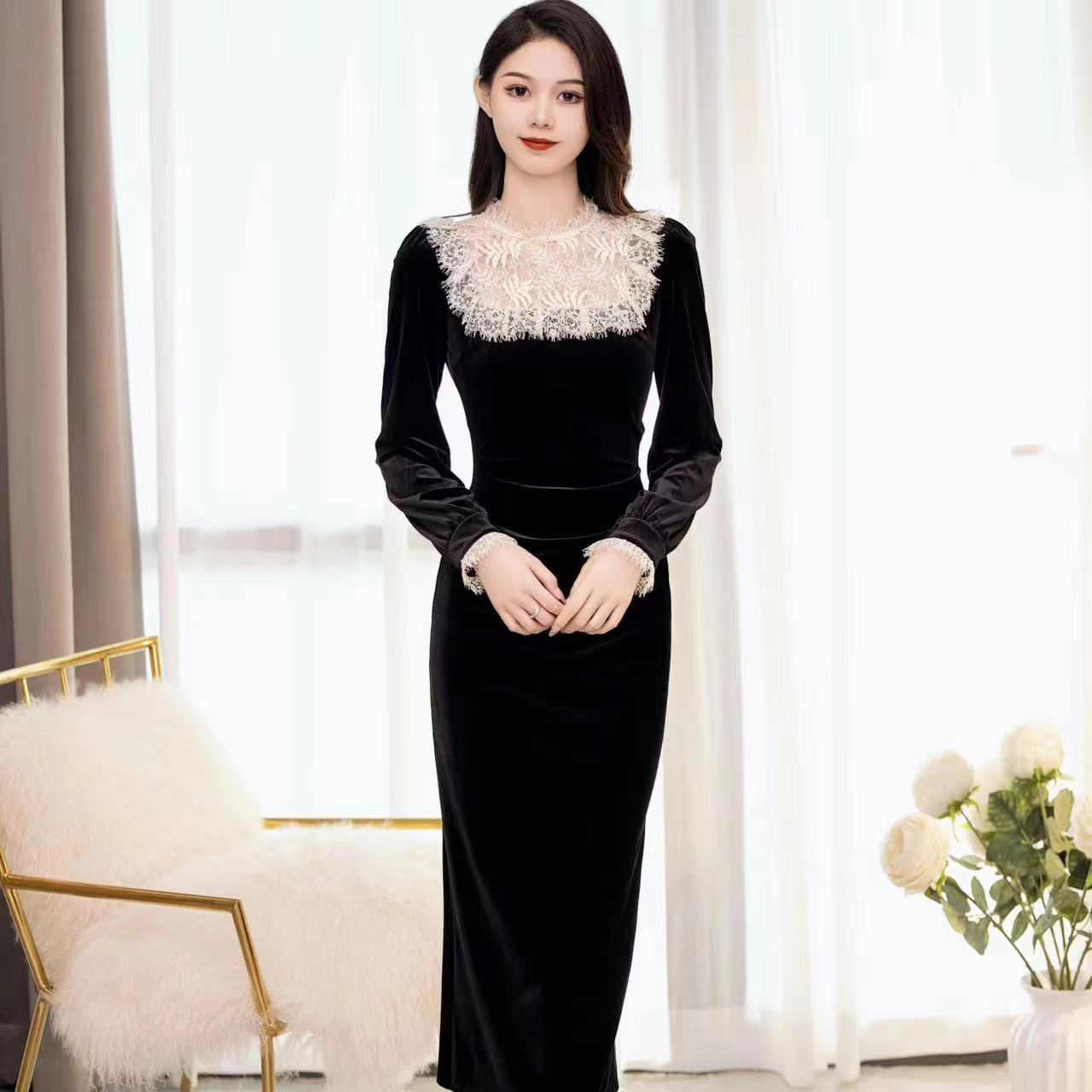 QIQI【生如夏花】法式复古气质收腰显瘦丝绒连衣裙-37087