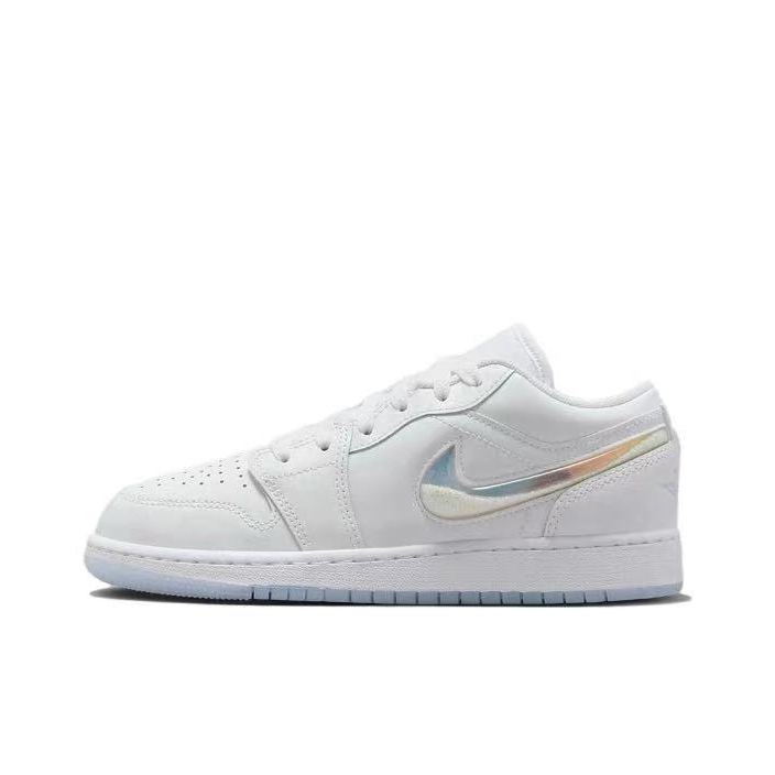 Nike/耐克 Air Jordan 1 Low GS 女款减震白色板鞋 FQ9112-100