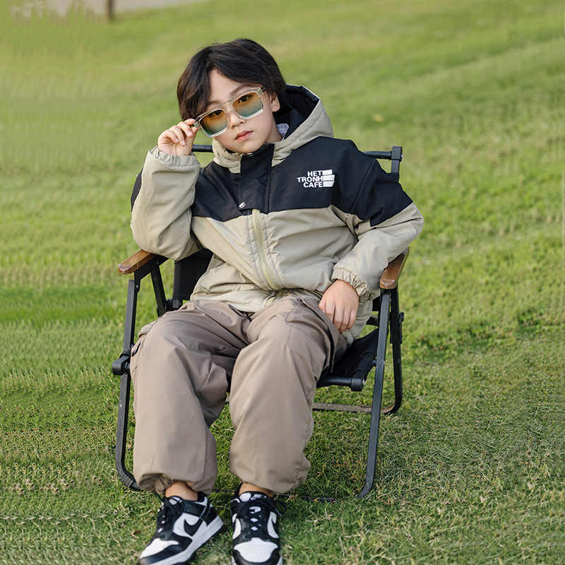 儿童冬季棉服外套加绒男女童冲锋衣棉服休闲百搭潮酷