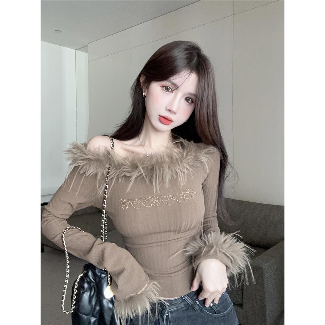 美拉德针织打底衫女秋冬毛边字肩毛衣高感超好看流苏短款上衣